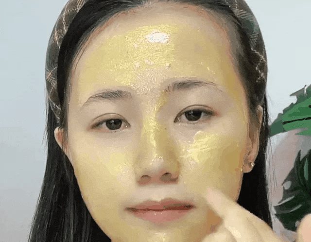 24K Gold Peel Off Mask – Instant Facial at Home (Pack Of 2 Tubes) - 💥 Buy 1 Get 1 Free